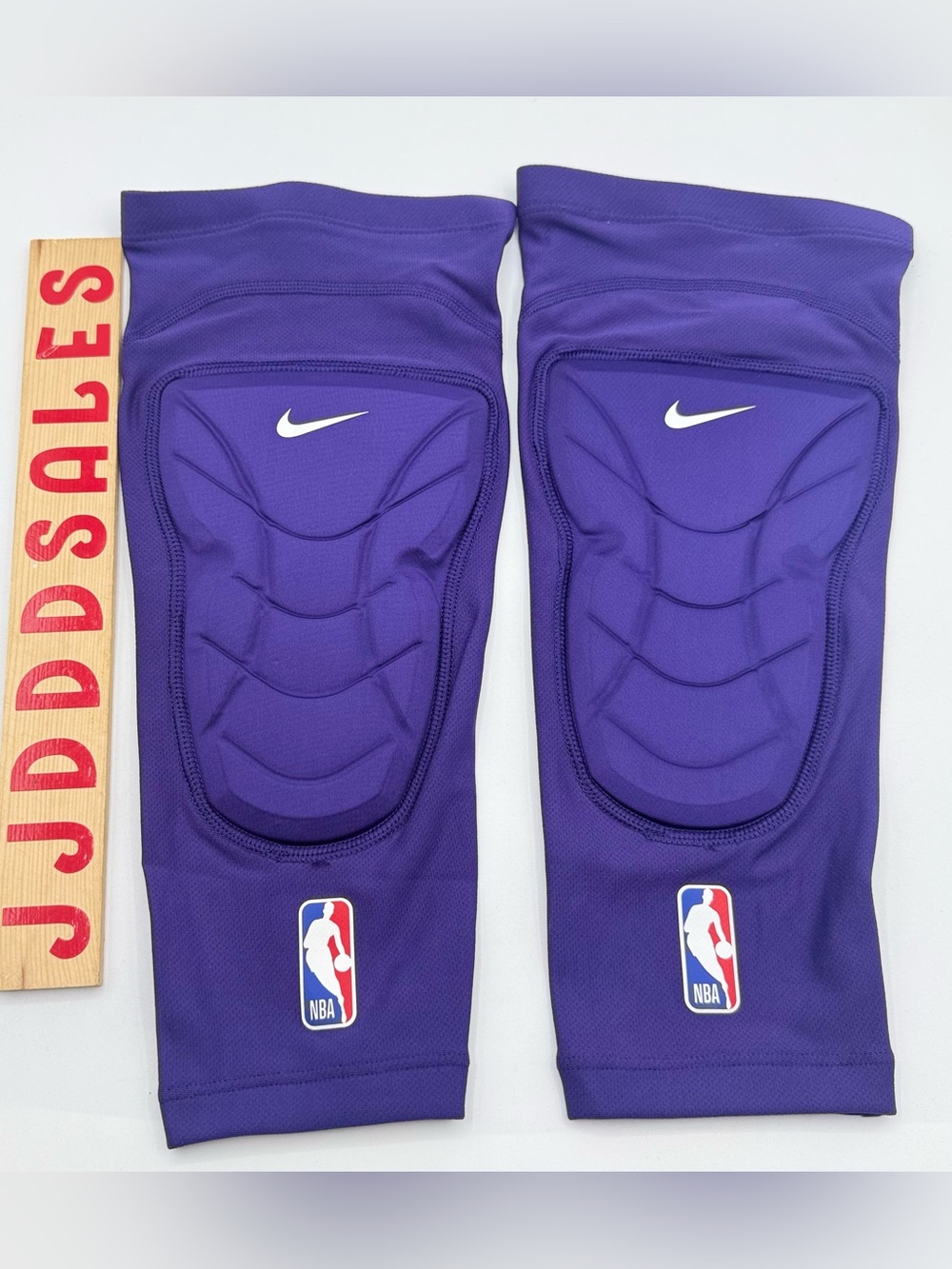 Nike Pro NBA Hyperstrong Padded Knee Sleeves Purple Lakers Men’s Sz L/XL NEW